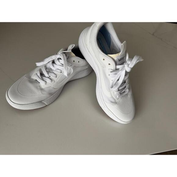 Vans UltraRange EXO SE Sneakers - White Women Size 7 - Picture 4 of 8